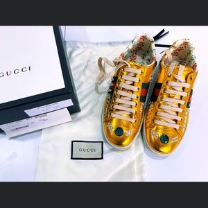 GUCCI Ace Metallic Gold Jewel Crystal Flat Trainer Size 38 EUC